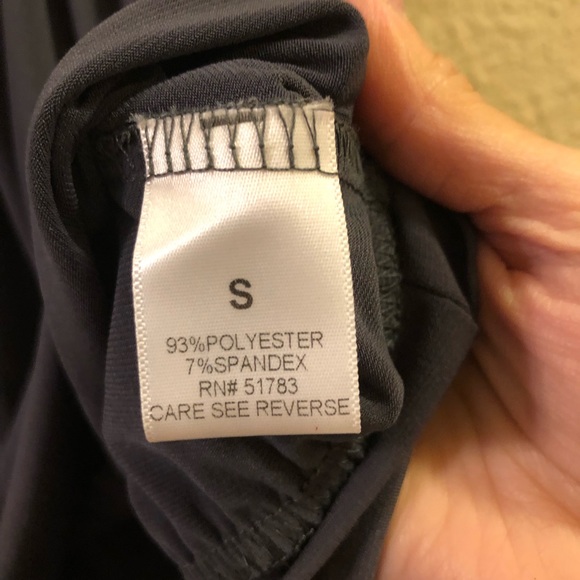 Studio Y low cut blouse - Picture 5 of 6